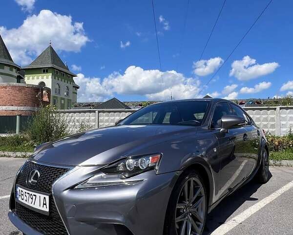 Сірий Лексус ІС, об'ємом двигуна 2.5 л та пробігом 133 тис. км за 19000 $, фото 4 на Automoto.ua