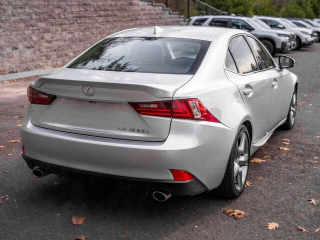 Серый Лексус ИС, объемом двигателя 3.5 л и пробегом 75 тыс. км за 6300 $, фото 4 на Automoto.ua