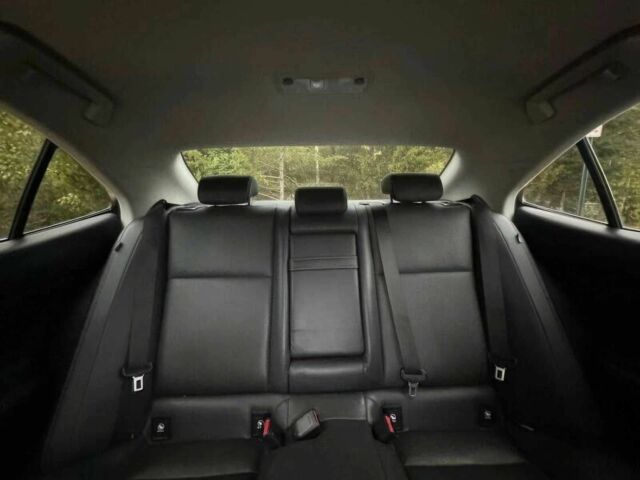 Серый Лексус ИС, объемом двигателя 2.5 л и пробегом 73 тыс. км за 9700 $, фото 8 на Automoto.ua