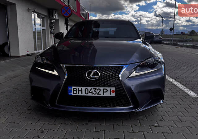 Сірий Лексус ІС, об'ємом двигуна 2 л та пробігом 137 тис. км за 19146 $, фото 16 на Automoto.ua