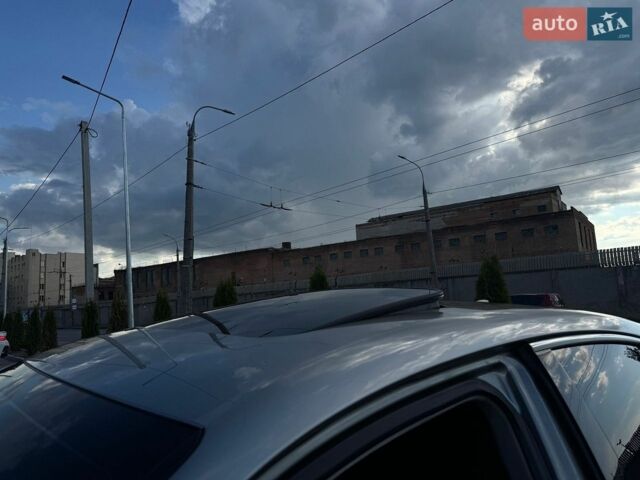 Сірий Лексус ІС, об'ємом двигуна 2 л та пробігом 103 тис. км за 16499 $, фото 15 на Automoto.ua