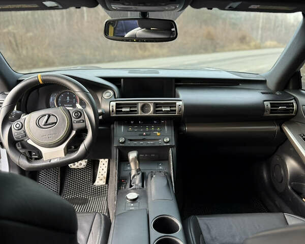 Серый Лексус ИС, объемом двигателя 2 л и пробегом 180 тыс. км за 17500 $, фото 17 на Automoto.ua