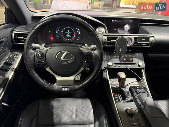 Сірий Лексус ІС, об'ємом двигуна 3.46 л та пробігом 176 тис. км за 21000 $, фото 5 на Automoto.ua