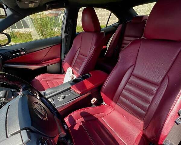 Сірий Лексус ІС, об'ємом двигуна 2.5 л та пробігом 133 тис. км за 19000 $, фото 12 на Automoto.ua