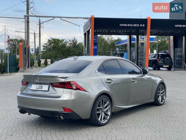 Серый Лексус ИС, объемом двигателя 2 л и пробегом 98 тыс. км за 23999 $, фото 9 на Automoto.ua