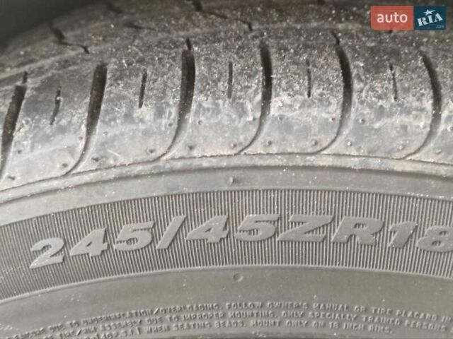 Серый Лексус ИС, объемом двигателя 2 л и пробегом 109 тыс. км за 15400 $, фото 13 на Automoto.ua