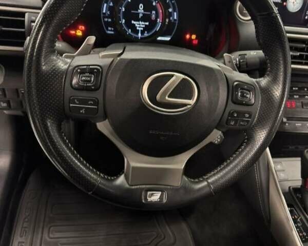 Сірий Лексус ІС, об'ємом двигуна 2 л та пробігом 145 тис. км за 21200 $, фото 6 на Automoto.ua