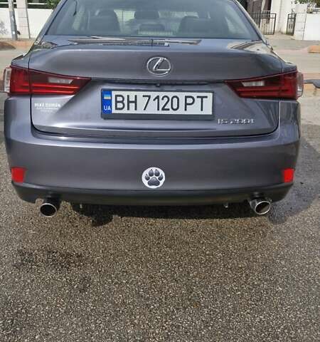 Сірий Лексус ІС, об'ємом двигуна 2 л та пробігом 117 тис. км за 17900 $, фото 7 на Automoto.ua
