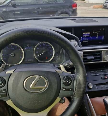 Сірий Лексус ІС, об'ємом двигуна 2 л та пробігом 117 тис. км за 17900 $, фото 5 на Automoto.ua
