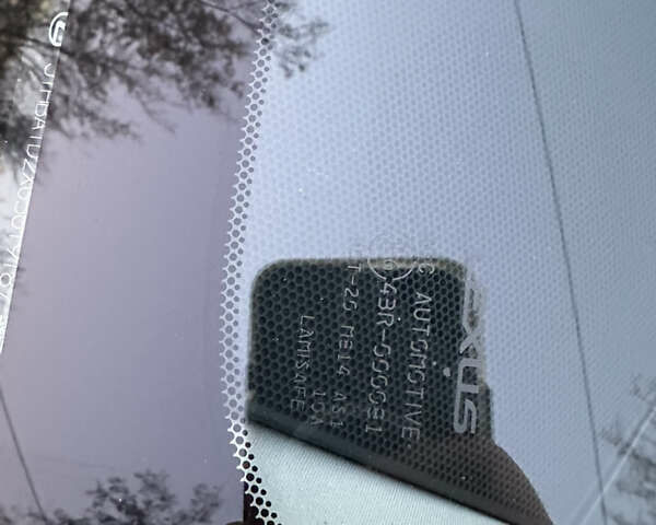 Сірий Лексус ІС, об'ємом двигуна 2 л та пробігом 128 тис. км за 16600 $, фото 18 на Automoto.ua