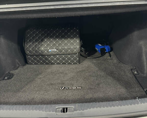 Сірий Лексус ІС, об'ємом двигуна 2 л та пробігом 145 тис. км за 23000 $, фото 35 на Automoto.ua