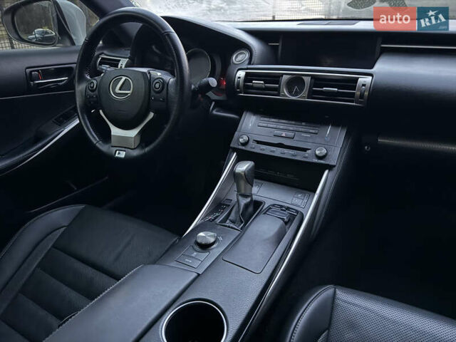Лексус ИС 2016 в Запорожье на Automoto.ua Серый Лексус ИС, объемом двигателя 2 л и пробегом 109 тыс. км за 13999 $, фото 9 на Automoto.ua