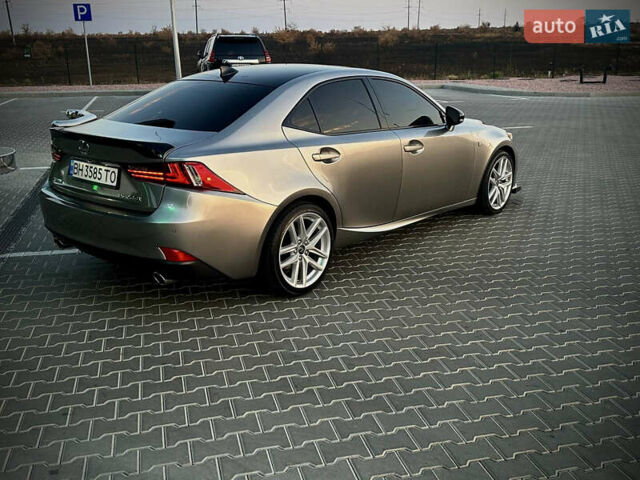Сірий Лексус ІС, об'ємом двигуна 2 л та пробігом 87 тис. км за 18999 $, фото 9 на Automoto.ua