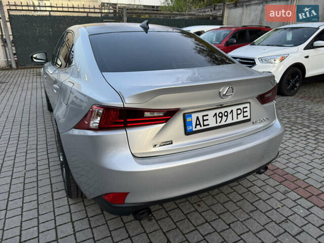 Лексус ИС 2016 в Запорожье на Automoto.ua Серый Лексус ИС, объемом двигателя 2 л и пробегом 109 тыс. км за 13999 $, фото 5 на Automoto.ua