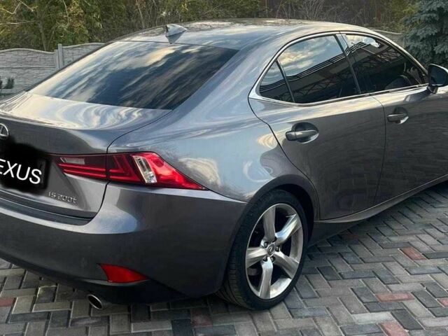 Сірий Лексус ІС, об'ємом двигуна 2 л та пробігом 124 тис. км за 17100 $, фото 9 на Automoto.ua