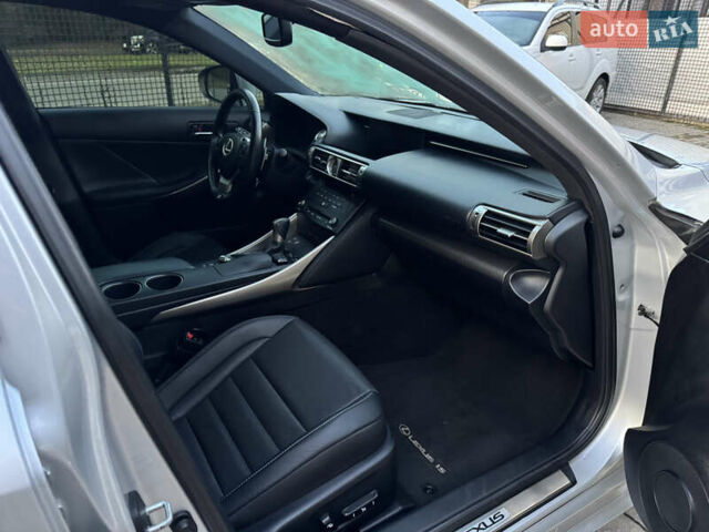 Лексус ИС 2016 в Запорожье на Automoto.ua Серый Лексус ИС, объемом двигателя 2 л и пробегом 109 тыс. км за 13999 $, фото 6 на Automoto.ua
