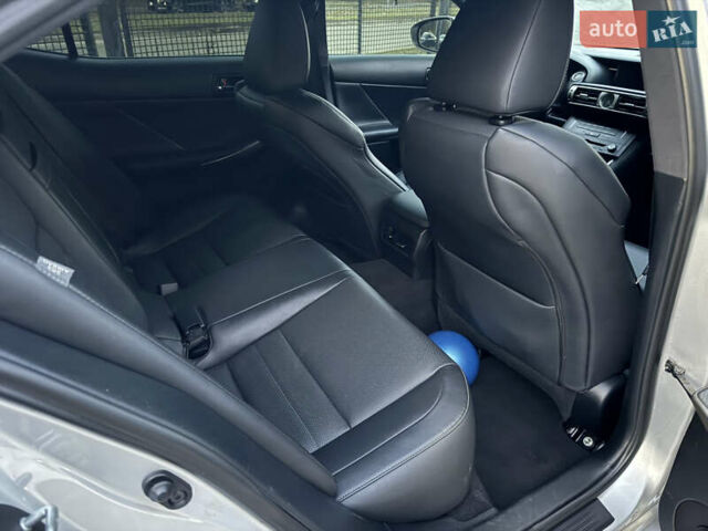 Лексус ИС 2016 в Запорожье на Automoto.ua Серый Лексус ИС, объемом двигателя 2 л и пробегом 109 тыс. км за 13999 $, фото 8 на Automoto.ua