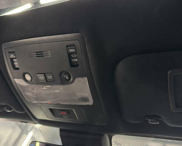 Сірий Лексус ІС, об'ємом двигуна 2 л та пробігом 145 тис. км за 23000 $, фото 30 на Automoto.ua