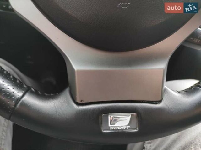 Серый Лексус ИС, объемом двигателя 2 л и пробегом 109 тыс. км за 15400 $, фото 11 на Automoto.ua
