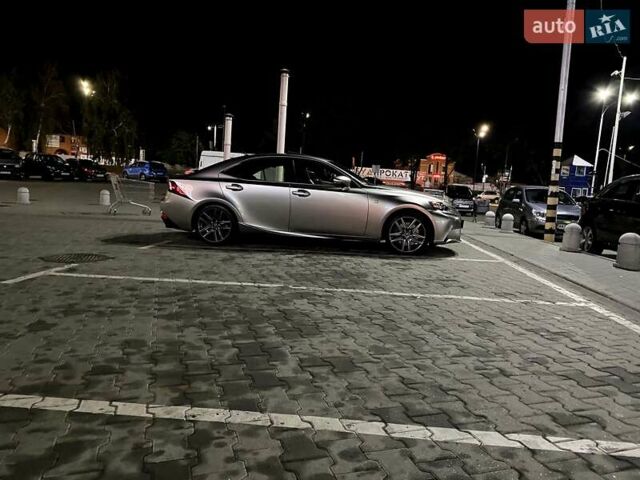 Сірий Лексус ІС, об'ємом двигуна 2 л та пробігом 150 тис. км за 20999 $, фото 11 на Automoto.ua