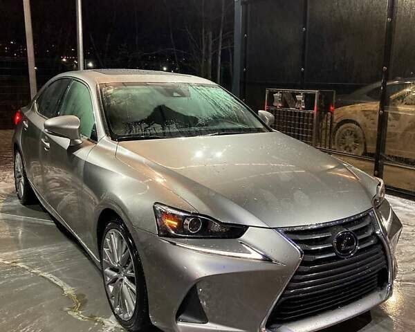 Серый Лексус ИС, объемом двигателя 2 л и пробегом 57 тыс. км за 21500 $, фото 35 на Automoto.ua