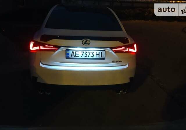 Серый Лексус ИС, объемом двигателя 2 л и пробегом 57 тыс. км за 21500 $, фото 37 на Automoto.ua