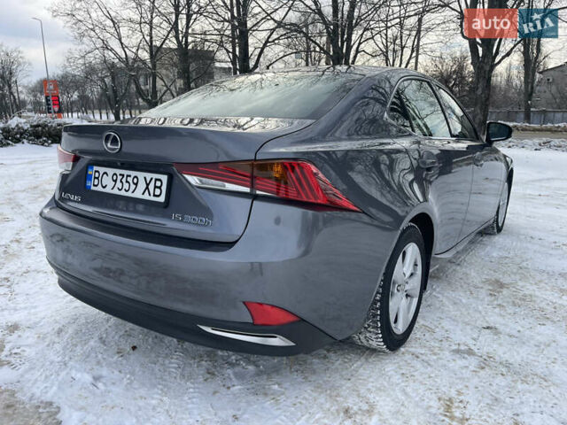 Серый Лексус ИС, объемом двигателя 2.5 л и пробегом 165 тыс. км за 19500 $, фото 10 на Automoto.ua