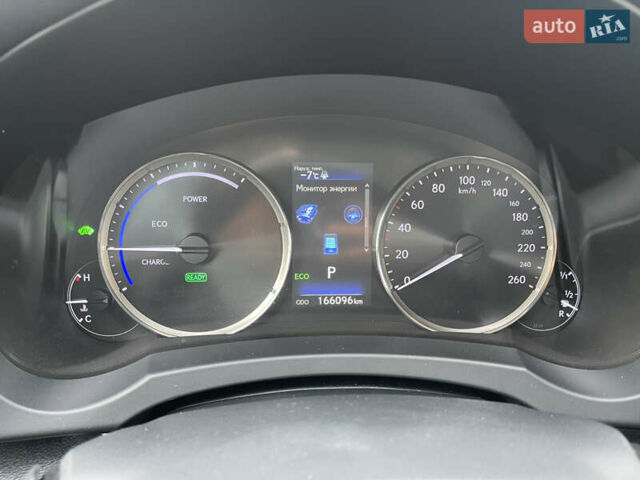Серый Лексус ИС, объемом двигателя 2.5 л и пробегом 165 тыс. км за 19500 $, фото 34 на Automoto.ua