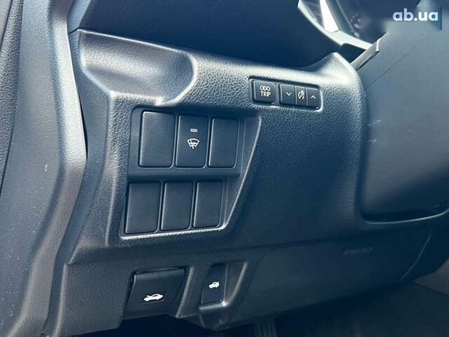 Сірий Лексус ІС, об'ємом двигуна 2 л та пробігом 87 тис. км за 21900 $, фото 13 на Automoto.ua
