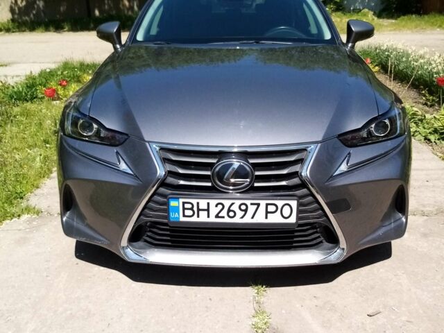 Сірий Лексус ІС, об'ємом двигуна 2 л та пробігом 74 тис. км за 20500 $, фото 3 на Automoto.ua