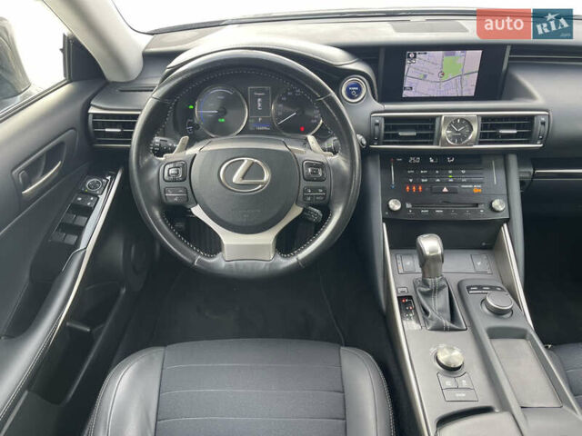 Серый Лексус ИС, объемом двигателя 2.5 л и пробегом 165 тыс. км за 19900 $, фото 52 на Automoto.ua