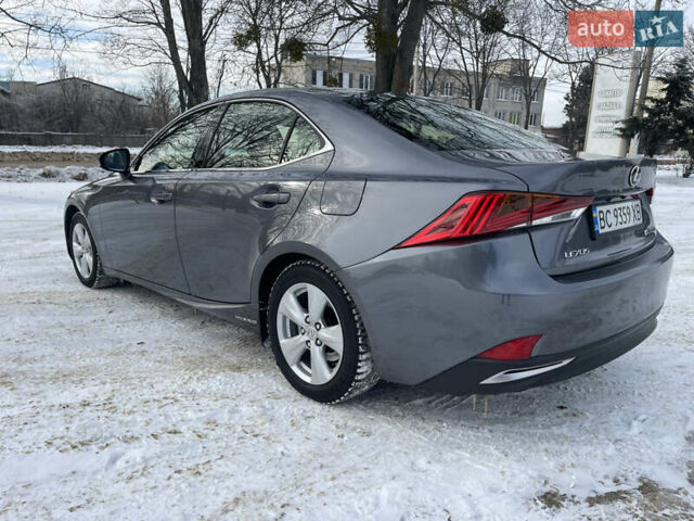 Серый Лексус ИС, объемом двигателя 2.5 л и пробегом 165 тыс. км за 19500 $, фото 6 на Automoto.ua