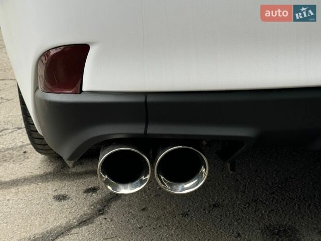 Серый Лексус ИС, объемом двигателя 2 л и пробегом 61 тыс. км за 22000 $, фото 21 на Automoto.ua