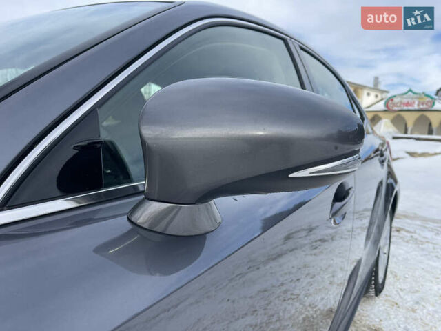 Серый Лексус ИС, объемом двигателя 2.5 л и пробегом 165 тыс. км за 19900 $, фото 24 на Automoto.ua