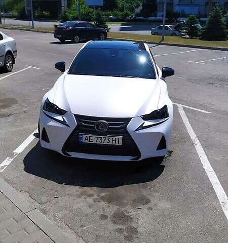 Серый Лексус ИС, объемом двигателя 2 л и пробегом 57 тыс. км за 21500 $, фото 14 на Automoto.ua