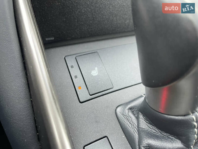 Серый Лексус ИС, объемом двигателя 2.5 л и пробегом 165 тыс. км за 19500 $, фото 41 на Automoto.ua