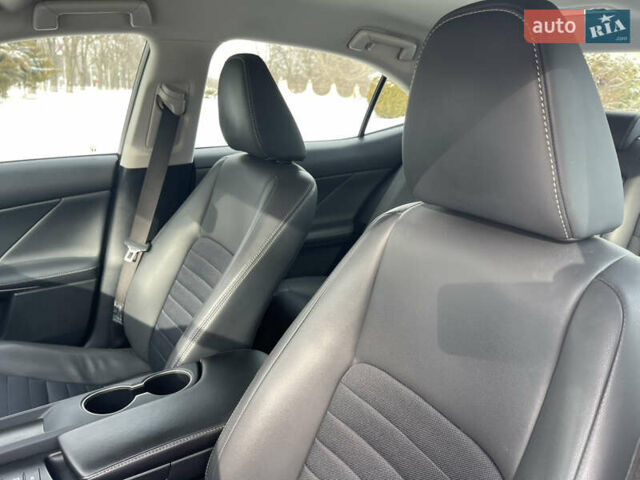 Серый Лексус ИС, объемом двигателя 2.5 л и пробегом 165 тыс. км за 19500 $, фото 32 на Automoto.ua