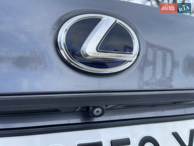 Серый Лексус ИС, объемом двигателя 2.5 л и пробегом 165 тыс. км за 19500 $, фото 27 на Automoto.ua