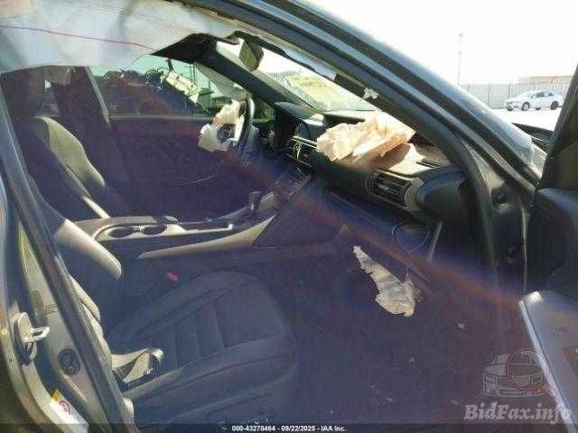 Сірий Лексус ІС, об'ємом двигуна 2 л та пробігом 75 тис. км за 15400 $, фото 4 на Automoto.ua