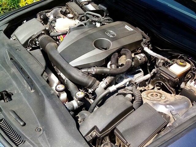 Серый Лексус ИС, объемом двигателя 2 л и пробегом 74 тыс. км за 20500 $, фото 12 на Automoto.ua