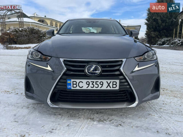 Серый Лексус ИС, объемом двигателя 2.5 л и пробегом 165 тыс. км за 19900 $, фото 16 на Automoto.ua