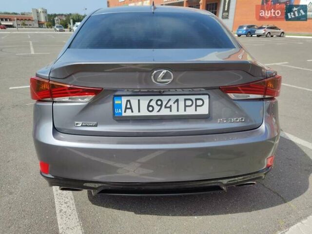 Серый Лексус ИС, объемом двигателя 2 л и пробегом 62 тыс. км за 24550 $, фото 5 на Automoto.ua