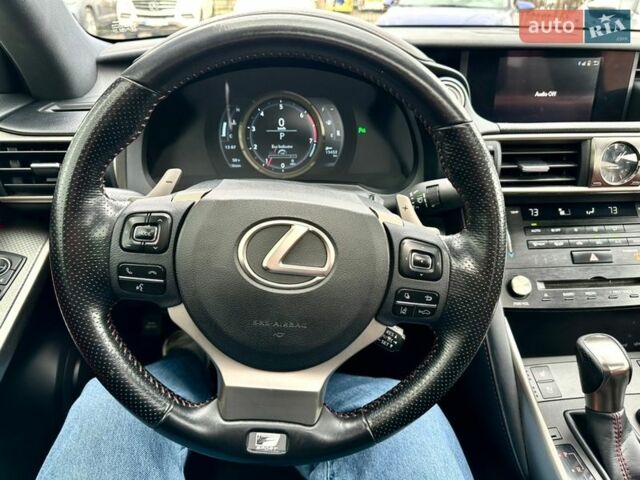 Сірий Лексус ІС, об'ємом двигуна 2 л та пробігом 78 тис. км за 22900 $, фото 5 на Automoto.ua