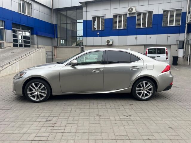 Серый Лексус ИС, объемом двигателя 2 л и пробегом 55 тыс. км за 26990 $, фото 10 на Automoto.ua