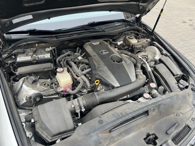 Серый Лексус ИС, объемом двигателя 2 л и пробегом 55 тыс. км за 26990 $, фото 38 на Automoto.ua