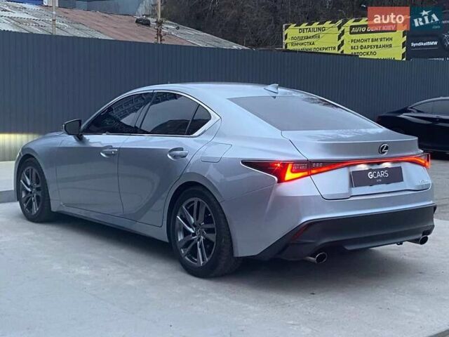 Сірий Лексус ІС, об'ємом двигуна 2 л та пробігом 55 тис. км за 36999 $, фото 4 на Automoto.ua