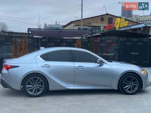 Сірий Лексус ІС, об'ємом двигуна 2 л та пробігом 55 тис. км за 36999 $, фото 7 на Automoto.ua
