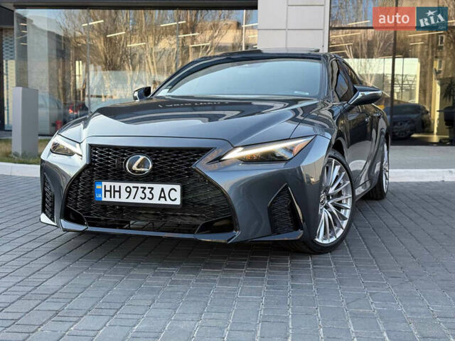 Серый Лексус ИС, объемом двигателя 2 л и пробегом 8 тыс. км за 37300 $, фото 8 на Automoto.ua