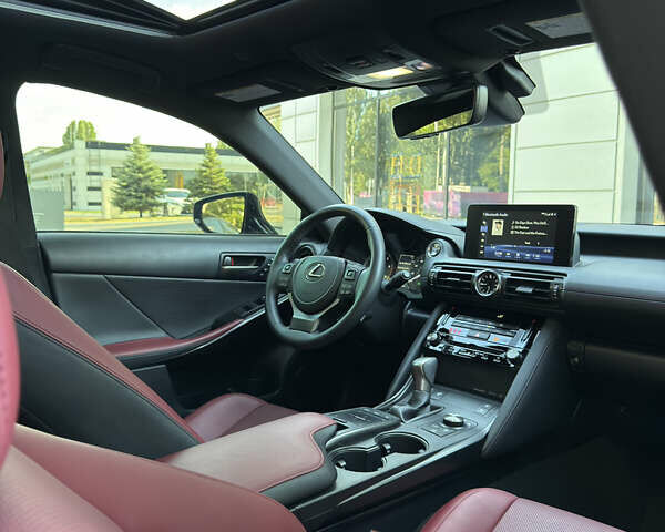 Сірий Лексус ІС, об'ємом двигуна 2 л та пробігом 10 тис. км за 35500 $, фото 19 на Automoto.ua