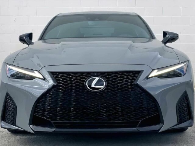 Серый Лексус ИС, объемом двигателя 5 л и пробегом 24 тыс. км за 28000 $, фото 1 на Automoto.ua